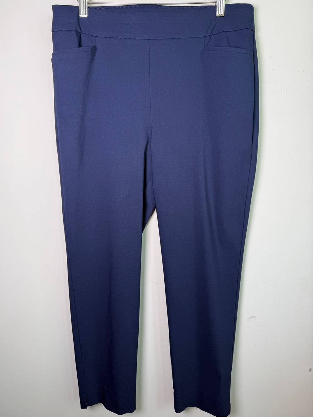 Chico's Brigitte Slim Leg Navy Pull-On Trouser Pants Sz 2 (US 12)
